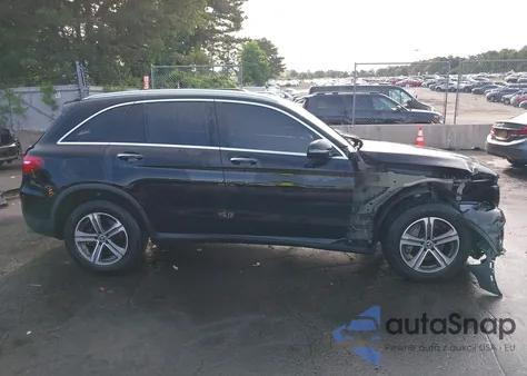 2019 Mercedes-Benz Glc 300 4Matic z USA, uszkodzony, nr VIN WDC0G4KB9KF671615